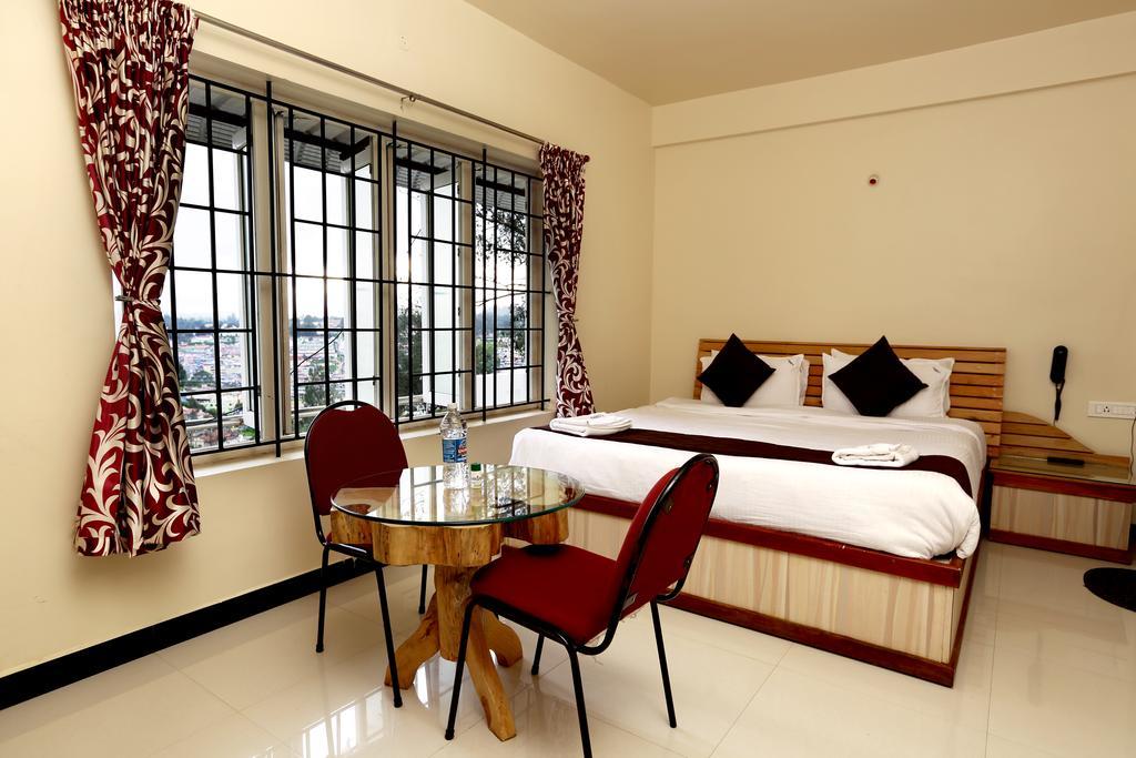 Hotel Al Woodlands Residency Ooty Exteriér fotografie