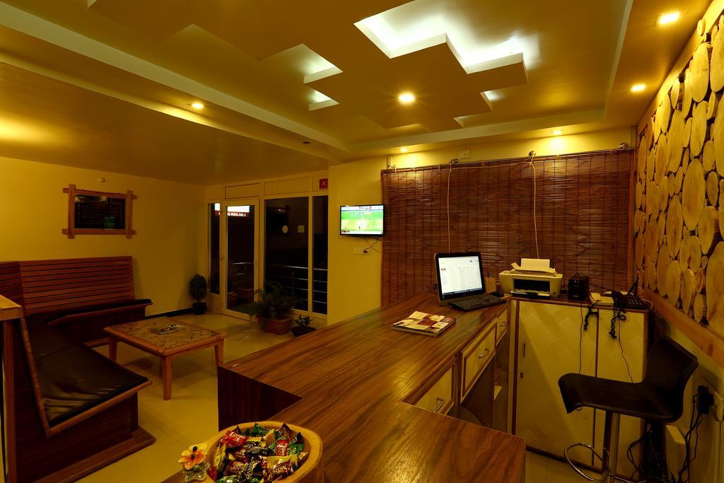 Hotel Al Woodlands Residency Ooty Exteriér fotografie