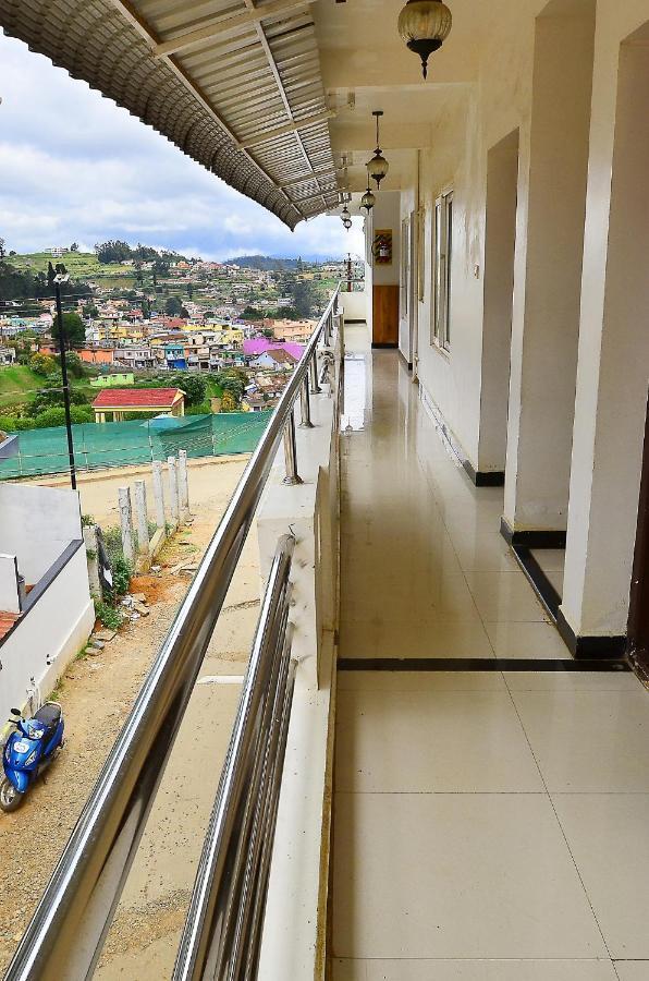 Hotel Al Woodlands Residency Ooty Exteriér fotografie